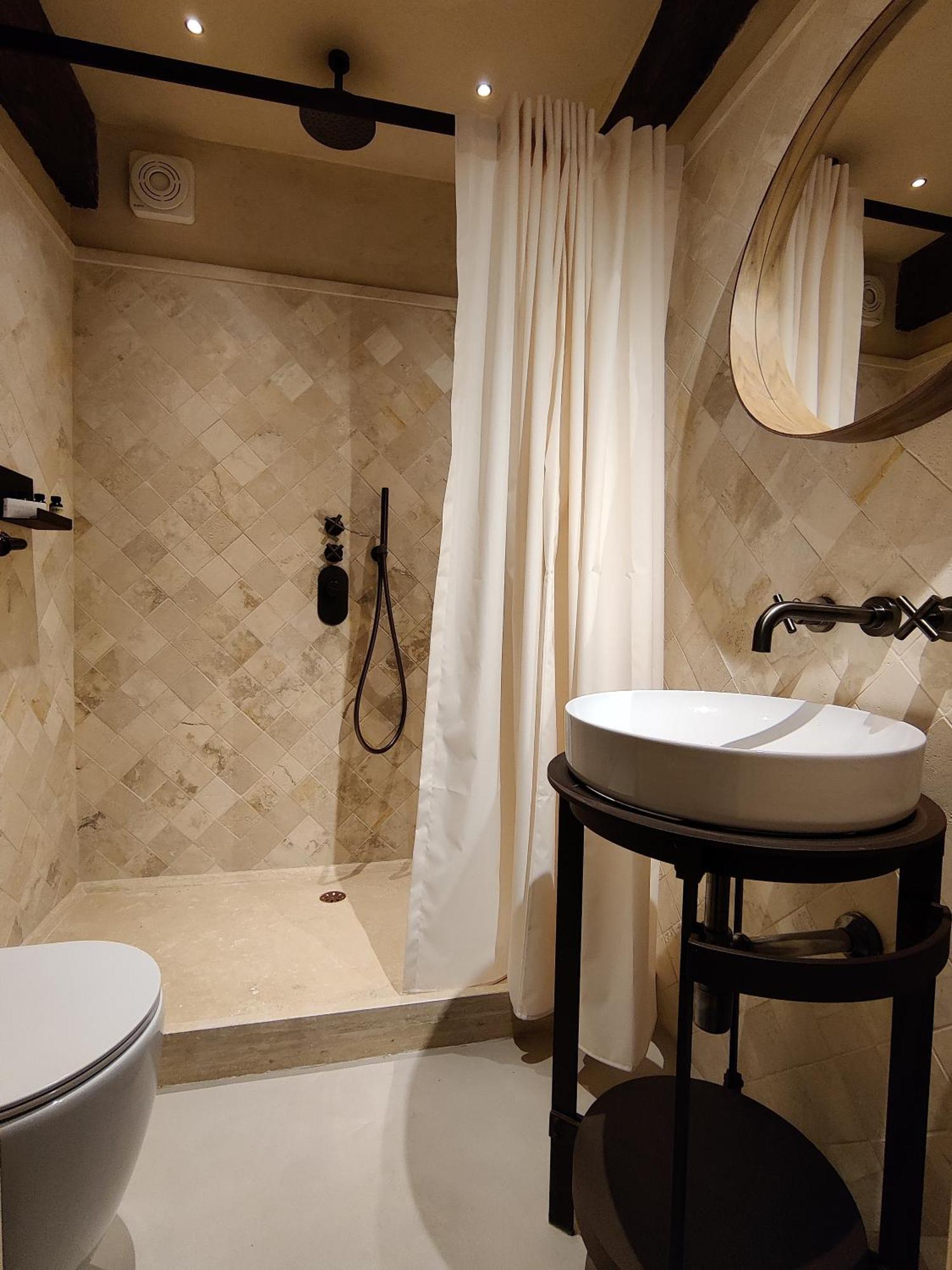 Castel Di Luco Hotel Акуасанта Терме Екстериор снимка